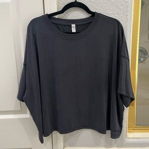 lululemon sz L/XL soft stream oversized tee